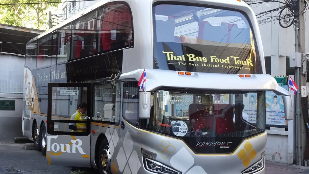 Book Discounted Thai Bus Food Tour Bangkok – Best Culinary Deals